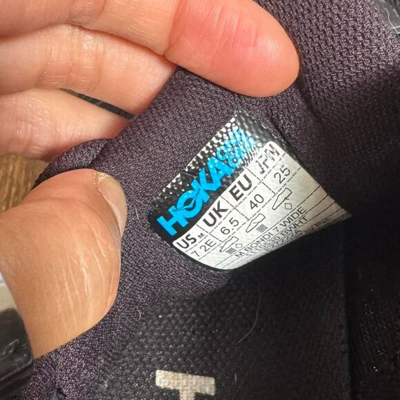 Hoka Bondi 7 black and white running sneakers trainers size women’s 7.5E - Picture 4 of 8